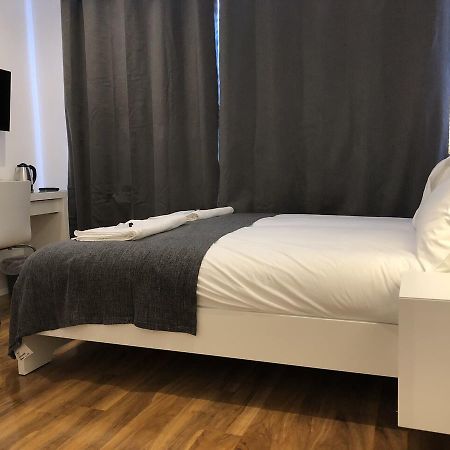 Craigtay Apartment Hotel Dundee Bagian luar foto